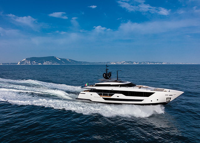 Ferretti Group is the star of The Venice Boat Show with the World Premiere of wallypower58. 