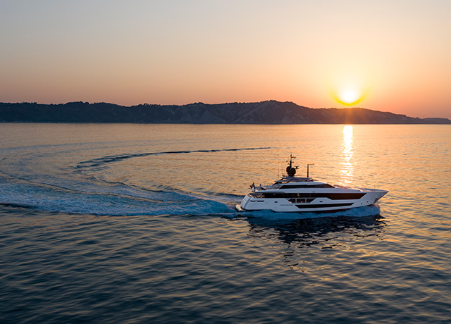 Le Groupe Ferretti au Salon Nautique International de Miami 2024 avec deux premières éblouissantes.