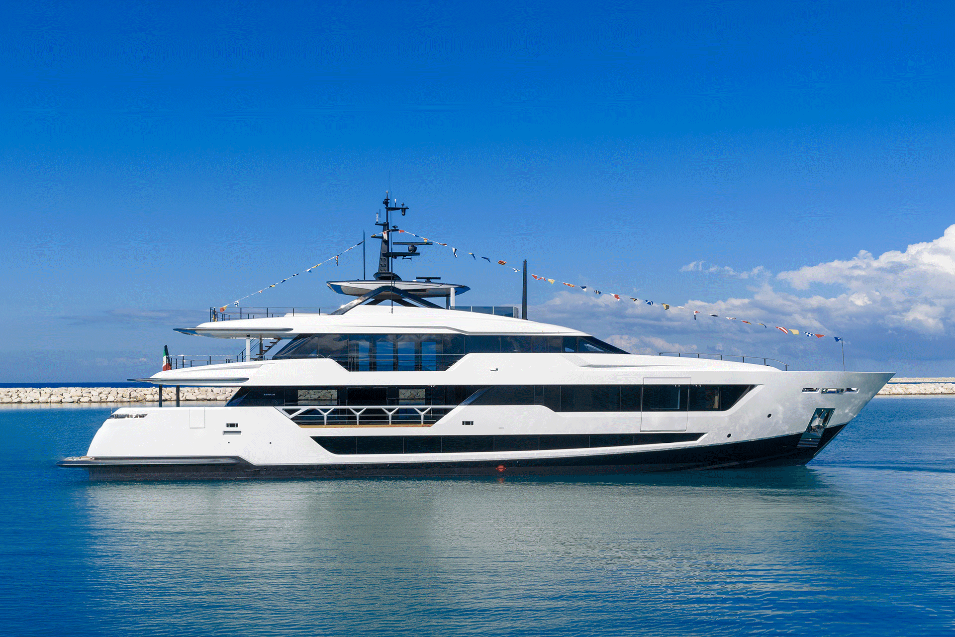 Custom Line: five new launches in October and November.