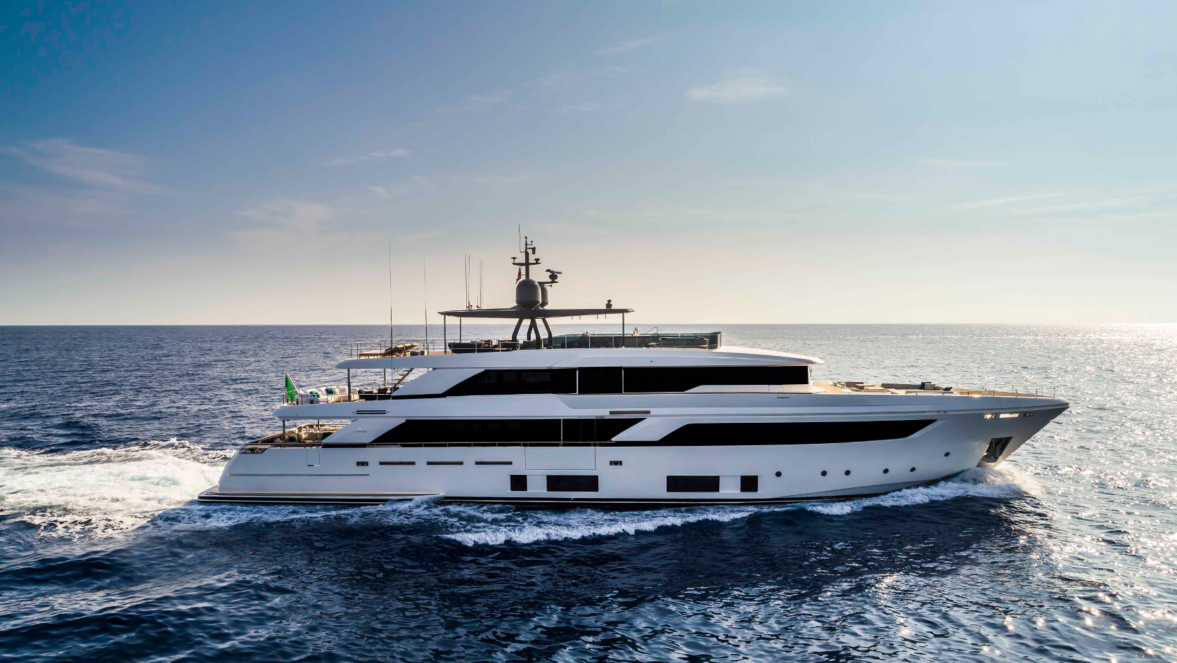 Custom Line Navetta 42' New